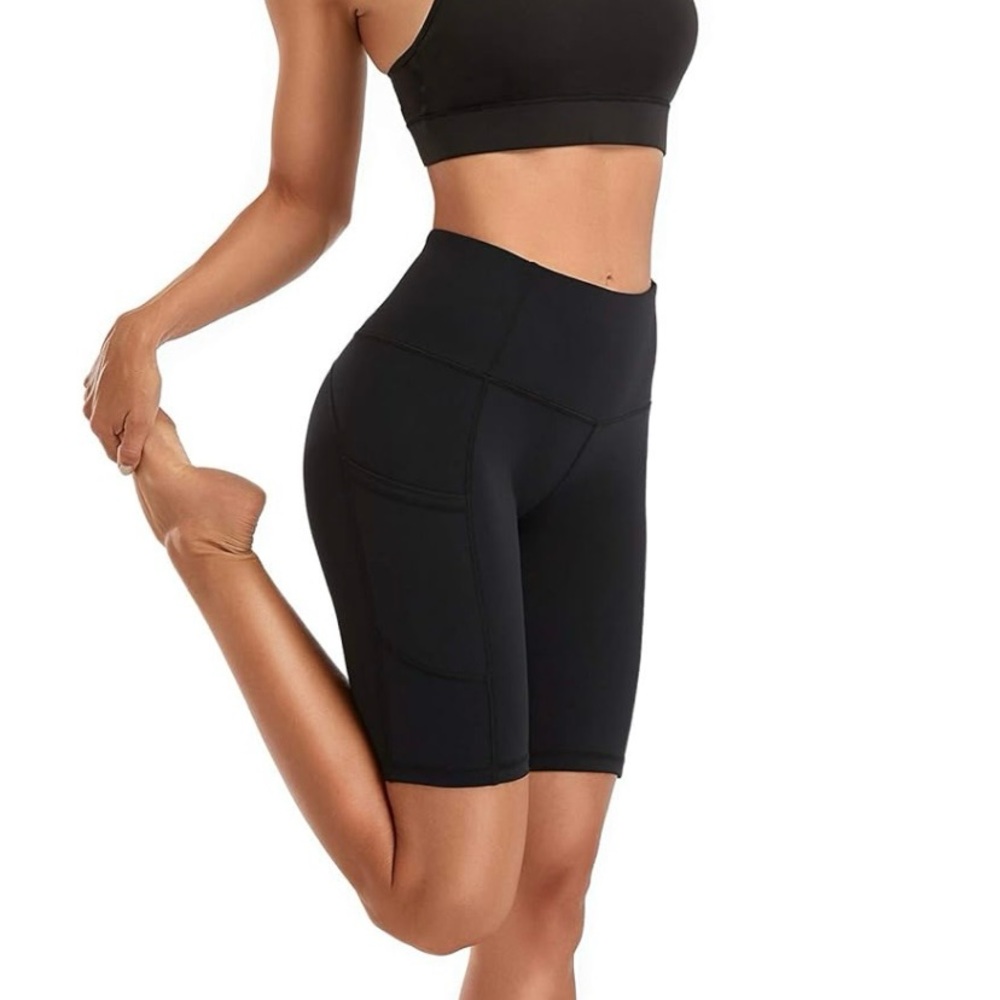 Oalka Yoga Shorts - Picture 5 of 10